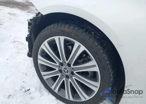 2018 Mercedes-Benz E 300 4Matic from USA, damaged, VIN WDDZF4KB3JA481522